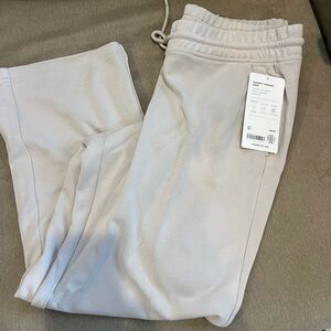 Athleta sea soft cropped joggers